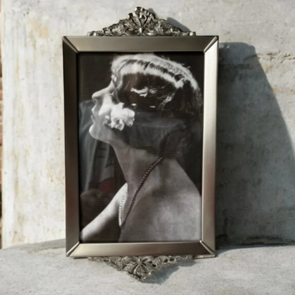 Silver  Vintage ornate wall picture frame 9.5”x5.5”